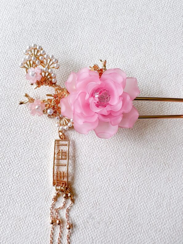 CHN-2022-00018-ForeverPinkFloralPearlTreeHairpin-Gold-PinkC2