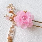 CHN-2022-00018-ForeverPinkFloralPearlTreeHairpin-Gold-PinkC1