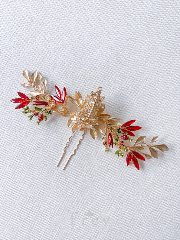 CHN-2022-00055-PagodaFieryFloralMiddle-Gold-RedC2