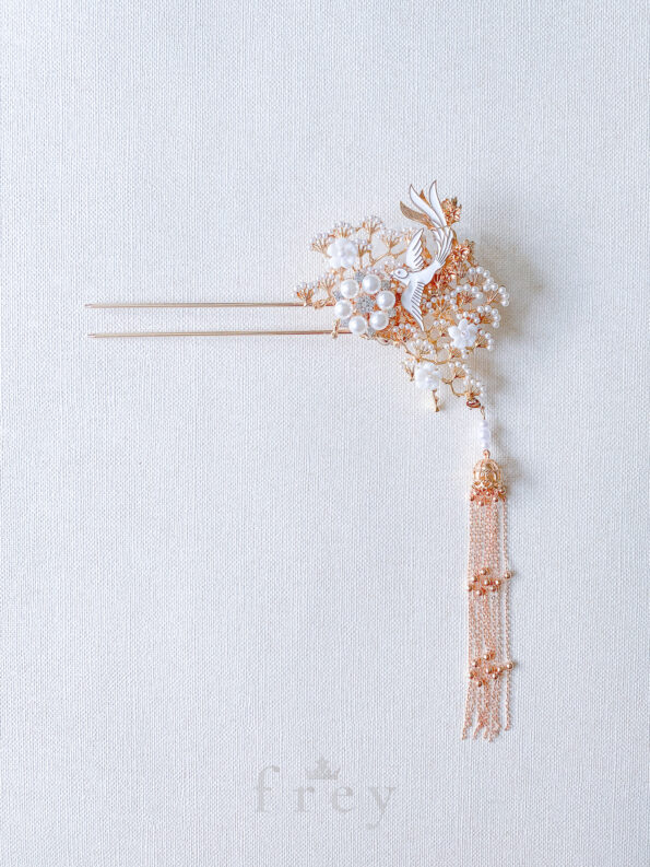 CHN-2022-00067-WhiteDovePearlHairpin-Gold-WhiteC1