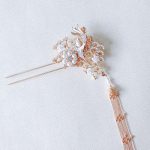CHN-2022-00067-WhiteDovePearlHairpin-Gold-WhiteC1