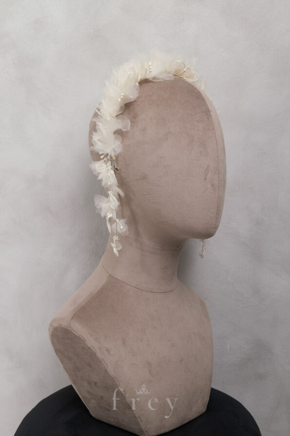 ACC-2023-00005-Cascading-Silk-Floral-Headband-White-Silver-White-1