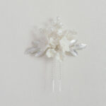 ACC-2023-00034-Fleuri-Lily-Leaves-Hairpin-Set-White-Silver-White-2-pcs