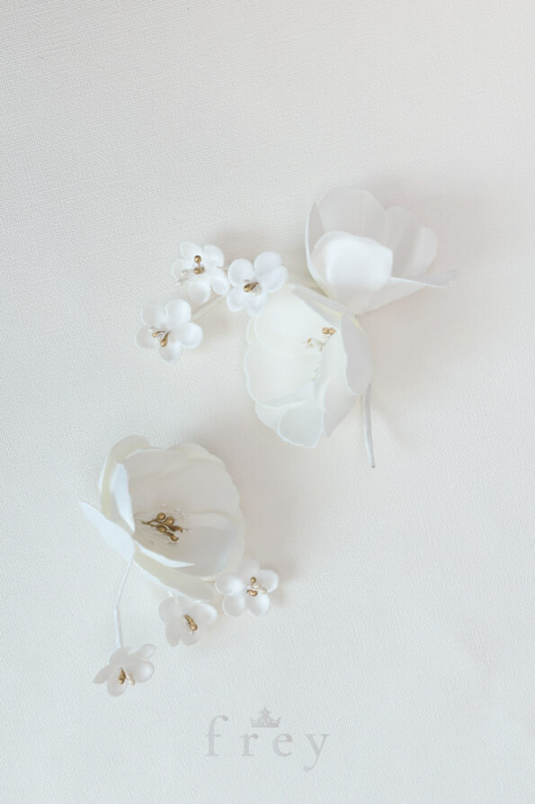 ACC-2023-00039-Blossoming-Flowers-Hairvine-Full-Set-White-5-pcs-2