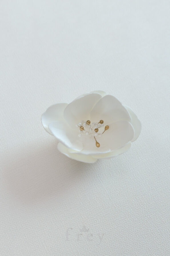 ACC-2023-00039-Blossoming-Flowers-Hairvine-Full-Set-White-5-pcs-4