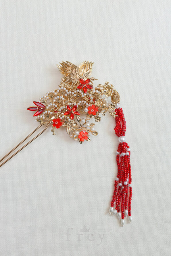 CHN-2023-00010-Crane-and-Crane-Flower-Party-Hairpin-Gold-Red-Left-1