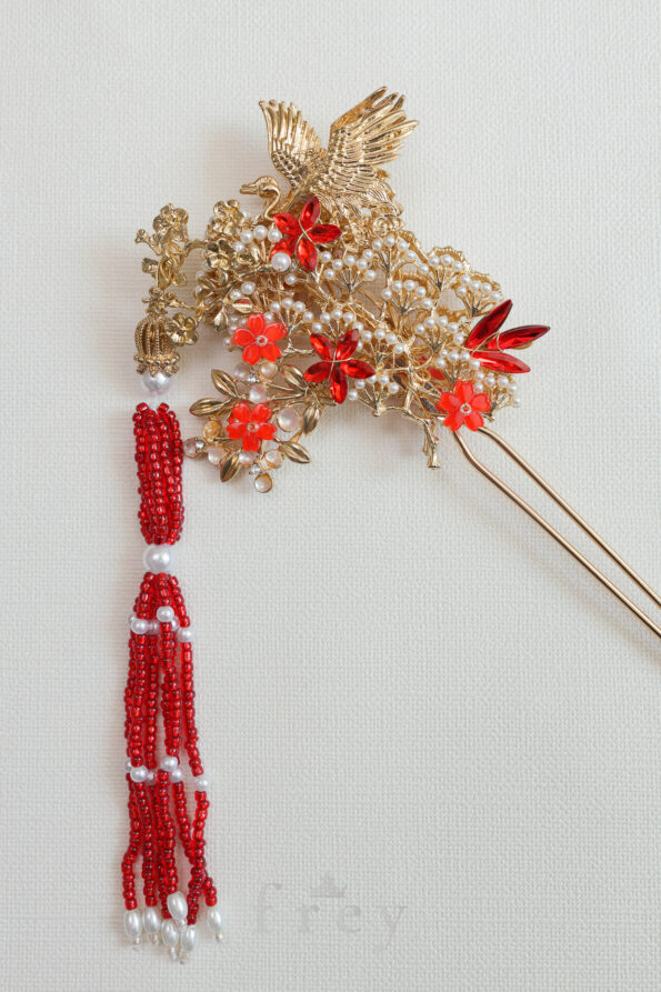 CHN-2023-00011-Crane-and-Crane-Flower-Party-Hairpin-Gold-Red-Right-1