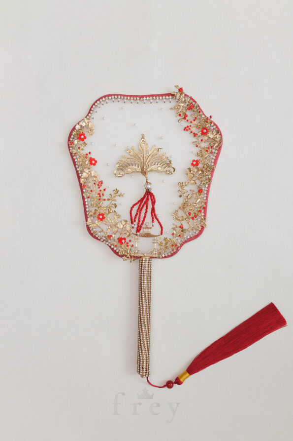 CHN-2023-00054-Peacock-Empress-Blossom-Ginkgo-Garden-Fan-Gold-Red