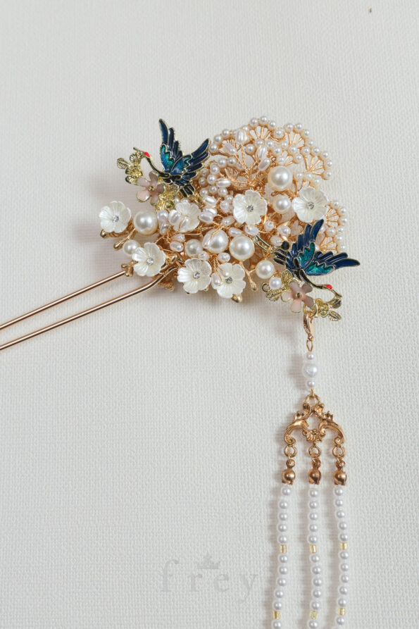CHN-2023-00062-Twin-Crane-Pearl-Tree-Blossom-Hairpin-Gold-Navy-1