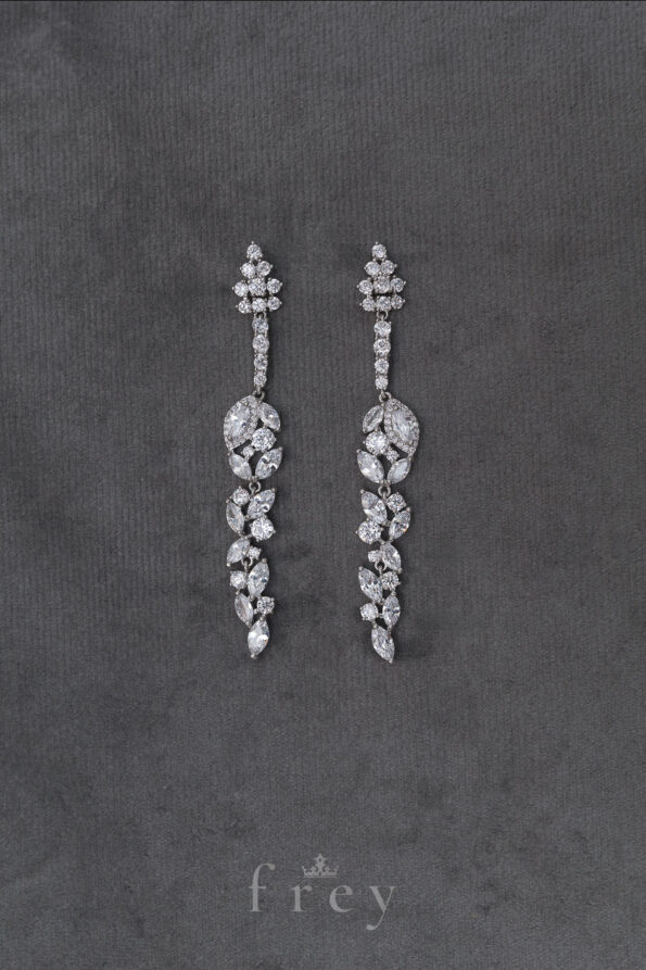 JWL-2023-00068-Extravagant-Marquise-Arrangement-Earrings-Platinum-White-Ear-Needle